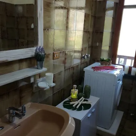 Apartment Fiordiluna Near 5 Terre